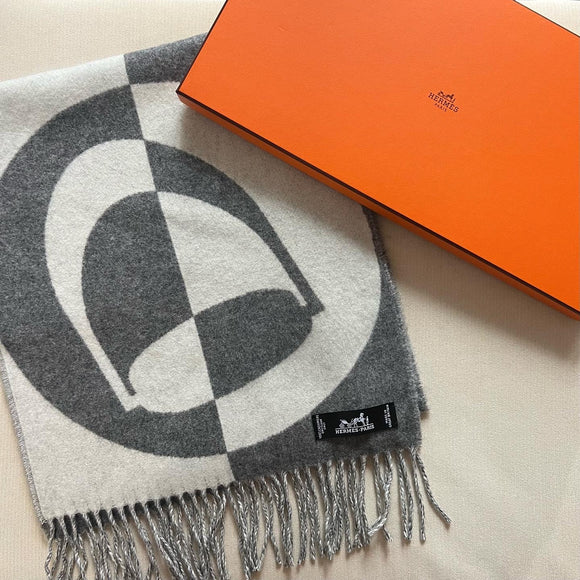 muffler cashmere 頸巾 (Casaque Charms)