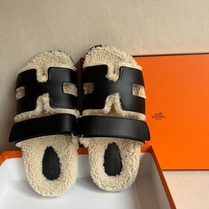 Chypre Sandals 毛毛拖鞋 (Size 37)