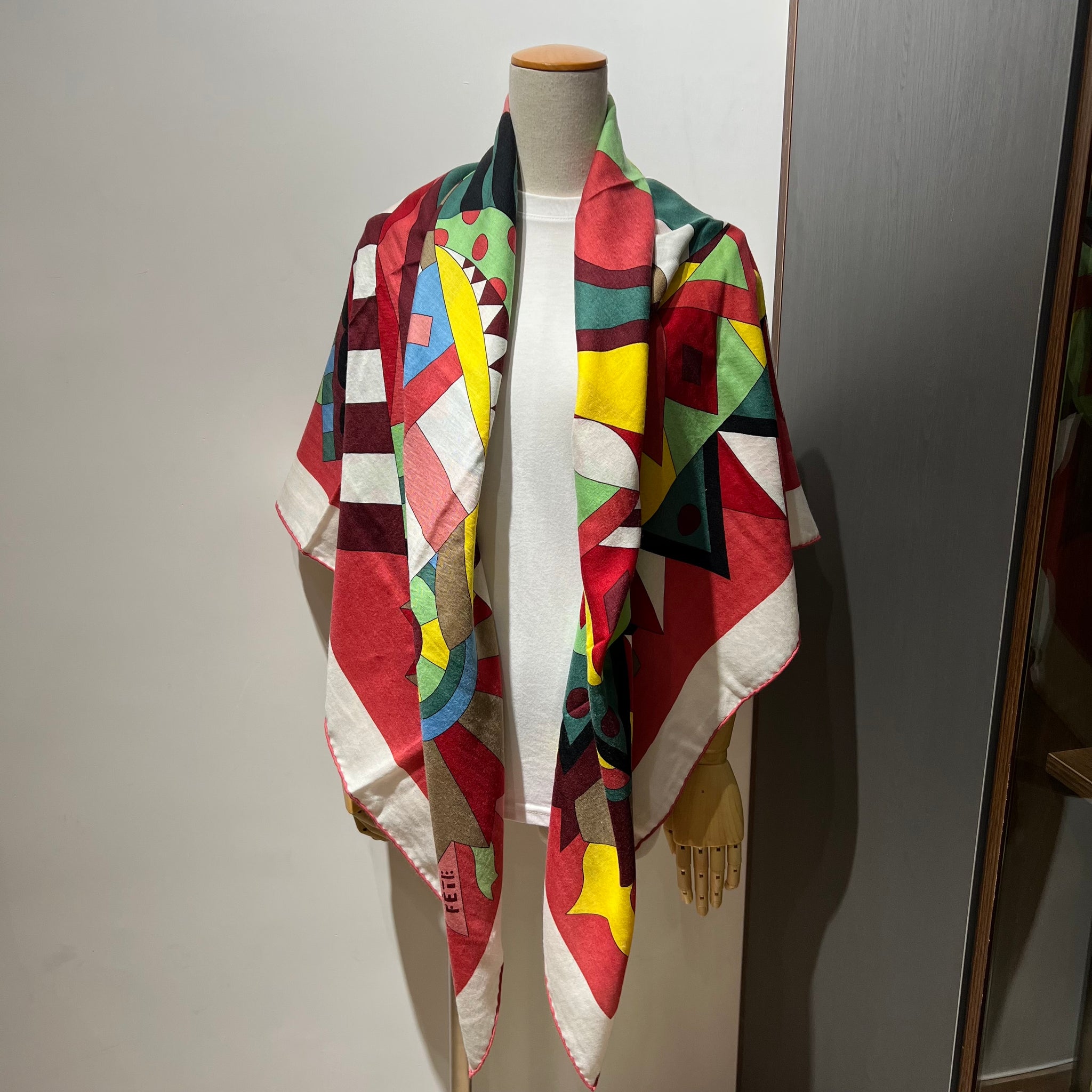 Harnais de Cour Bandana shawl 140