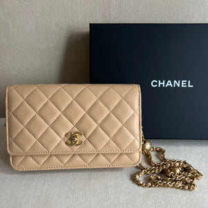 Chanel woc 金球 米色 - hk$29800 (訂金)
