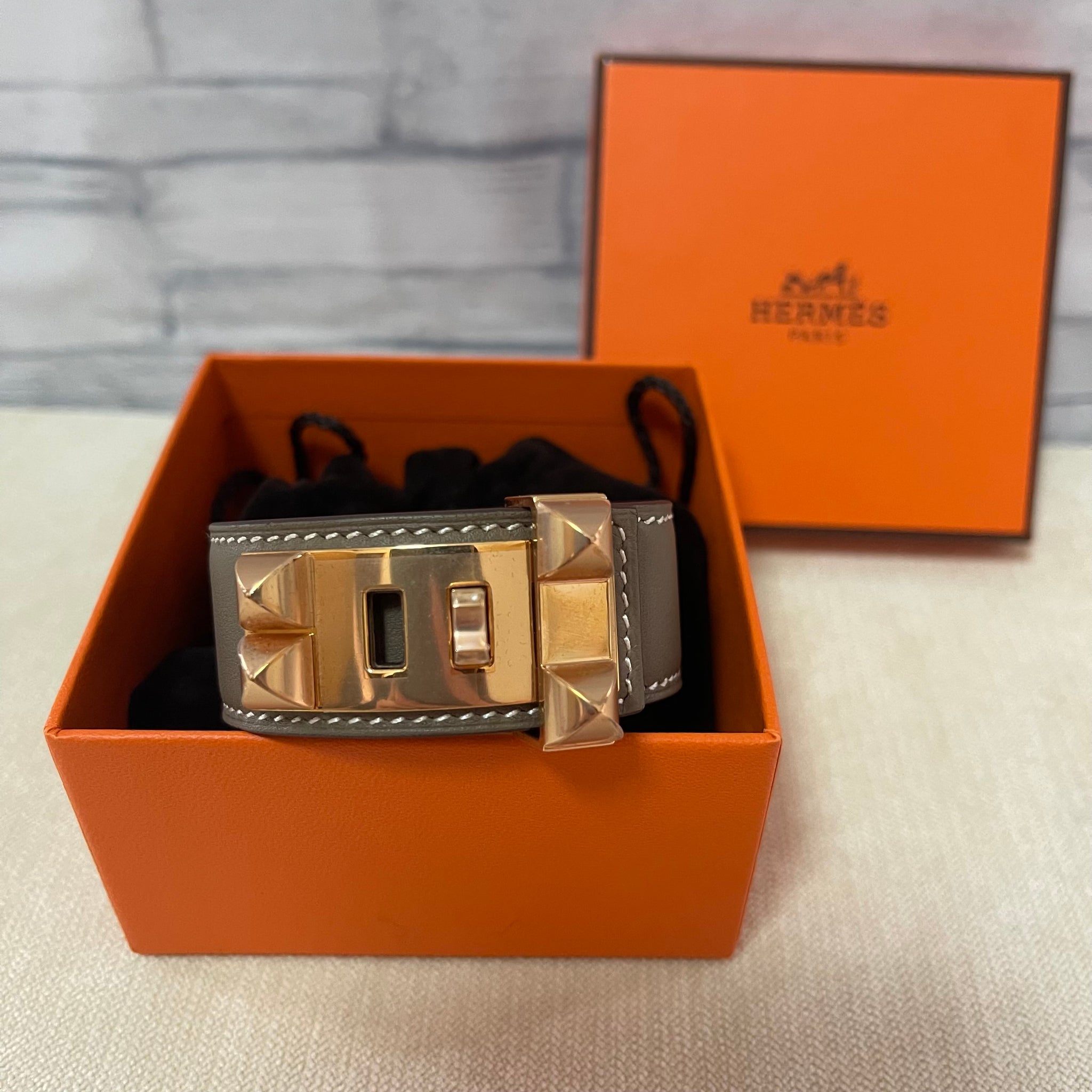 Hermes cdc gold bracelet Clearance